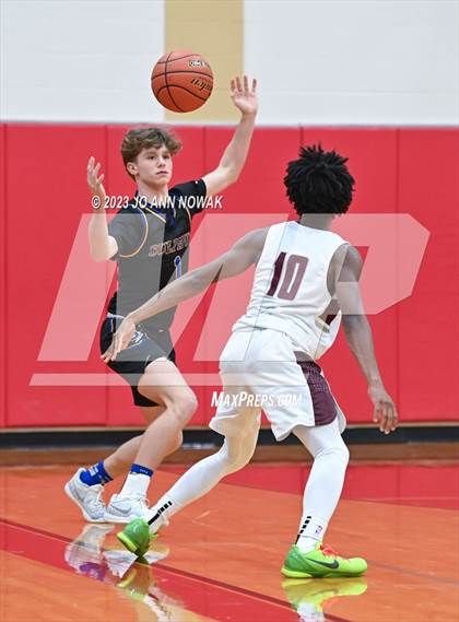 Thumbnail 3 in Sulphur vs Cy-Fair (Houston Methodist Cy-Hoops Invitational) photogallery.