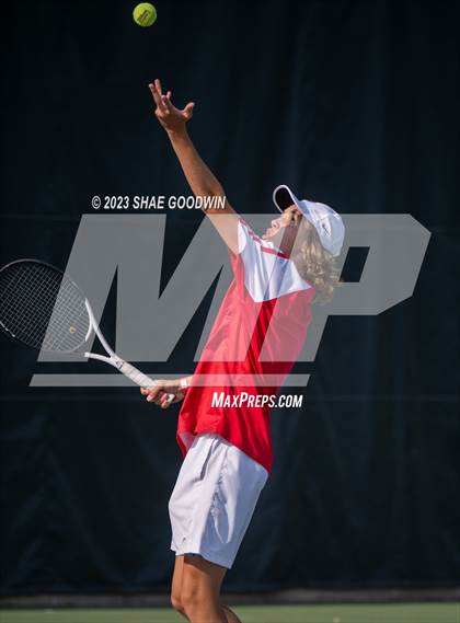 Thumbnail 2 in UHSAA 4A Semifinals photogallery.