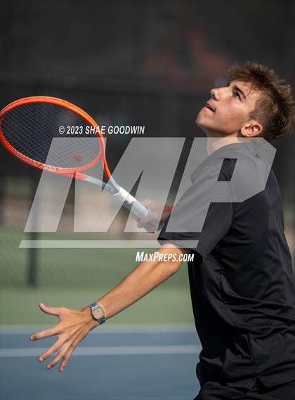 Thumbnail 3 in UHSAA 4A Semifinals photogallery.