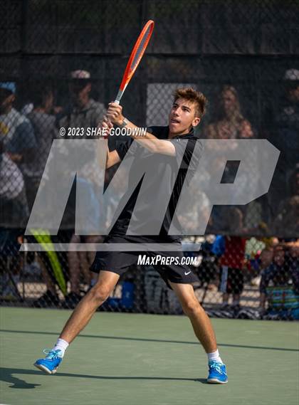 Thumbnail 1 in UHSAA 4A Semifinals photogallery.