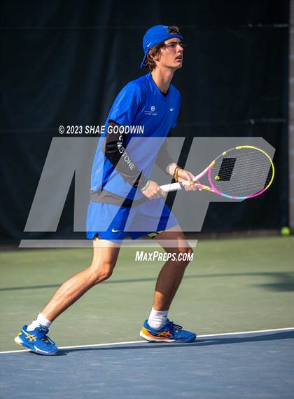 Thumbnail 2 in UHSAA 4A Semifinals photogallery.