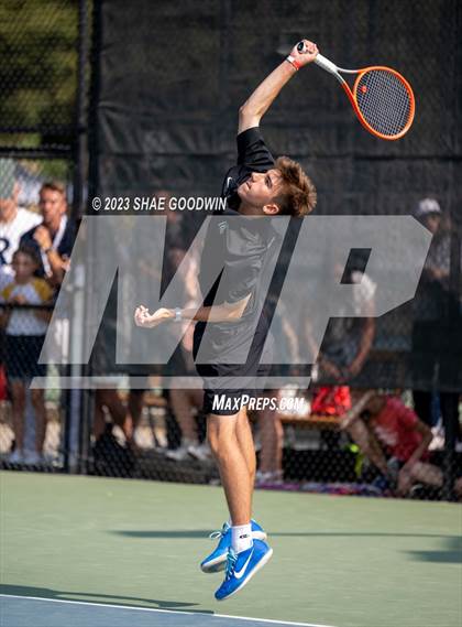 Thumbnail 2 in UHSAA 4A Semifinals photogallery.