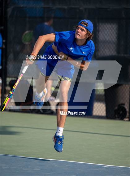 Thumbnail 2 in UHSAA 4A Semifinals photogallery.