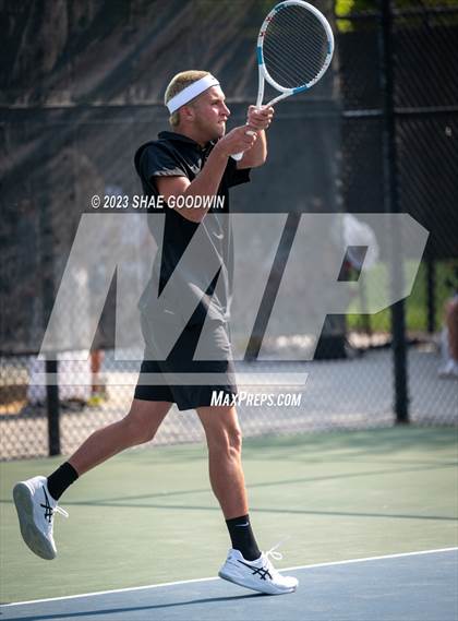 Thumbnail 1 in UHSAA 4A Semifinals photogallery.