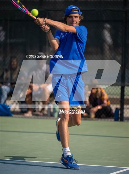 Thumbnail 3 in UHSAA 4A Semifinals photogallery.