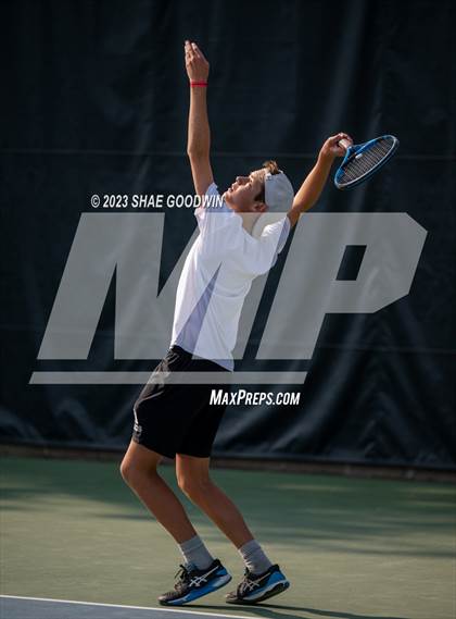 Thumbnail 1 in UHSAA 4A Semifinals photogallery.