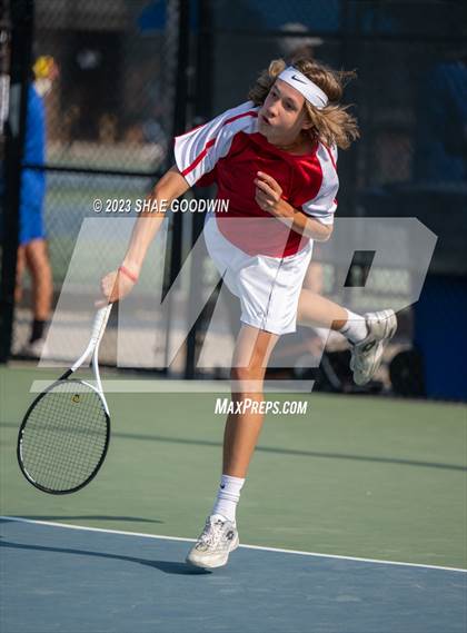 Thumbnail 2 in UHSAA 4A Semifinals photogallery.
