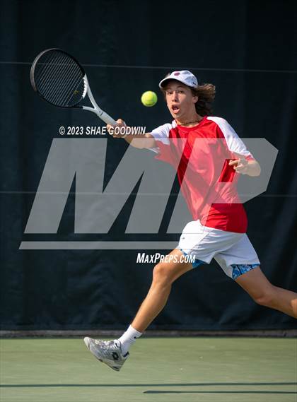 Thumbnail 3 in UHSAA 4A Semifinals photogallery.