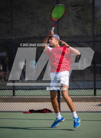 Thumbnail 2 in UHSAA 4A Semifinals photogallery.