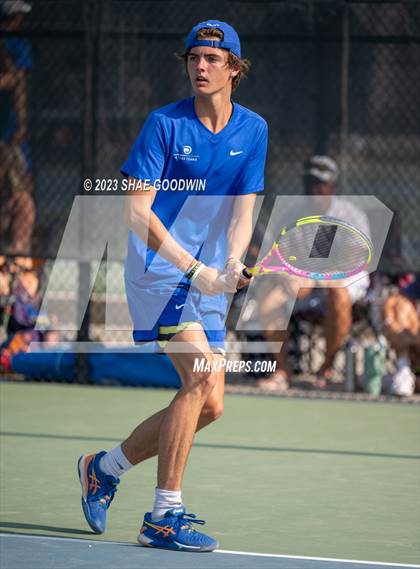 Thumbnail 1 in UHSAA 4A Semifinals photogallery.