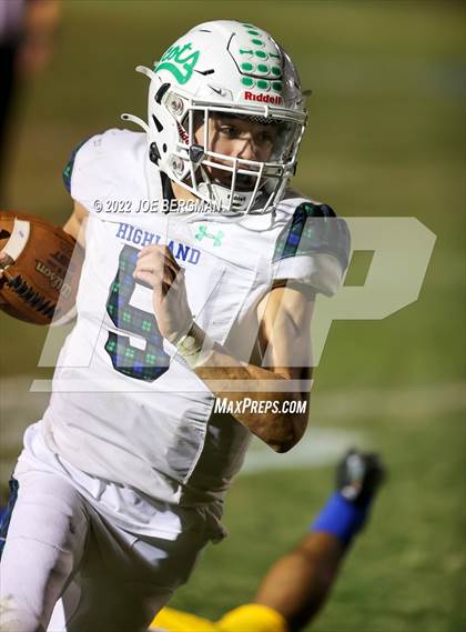 Thumbnail 3 in Highland @ Bakersfield Christian photogallery.