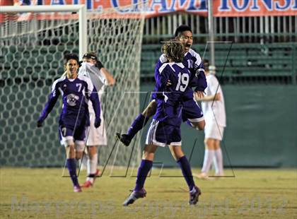 Thumbnail 3 in Cuthbertson vs. Carrboro (NCHSAA 2A Final) photogallery.