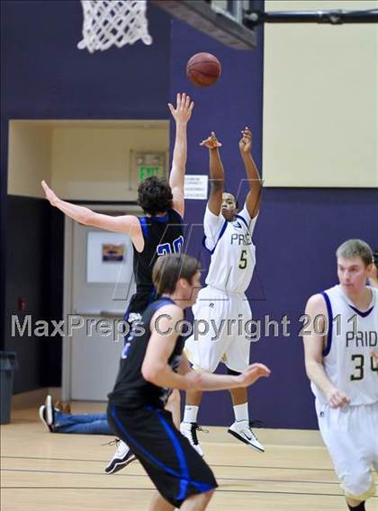 Thumbnail 1 in Bradshaw Christian vs. Sacramento Waldorf (CIF SJS D5 Playoffs) photogallery.