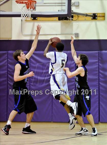 Thumbnail 1 in Bradshaw Christian vs. Sacramento Waldorf (CIF SJS D5 Playoffs) photogallery.
