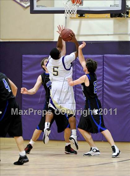 Thumbnail 1 in Bradshaw Christian vs. Sacramento Waldorf (CIF SJS D5 Playoffs) photogallery.