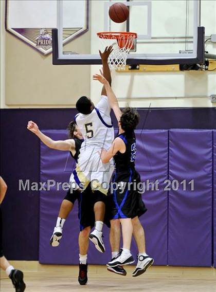 Thumbnail 2 in Bradshaw Christian vs. Sacramento Waldorf (CIF SJS D5 Playoffs) photogallery.