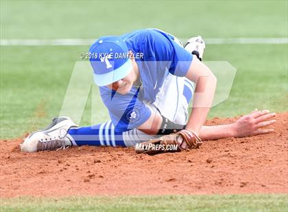 Thumbnail 1 in Trinity Valley vs Maypearl (Brock Tournament) photogallery.