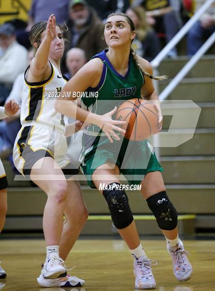 Thumbnail 2 in Windsor/Stewardson-Strasburg @ Tuscola photogallery.