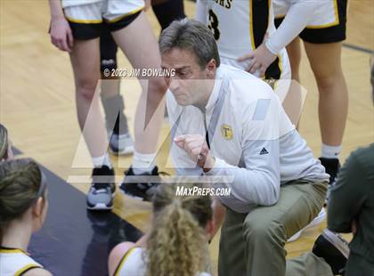 Thumbnail 1 in Windsor/Stewardson-Strasburg @ Tuscola photogallery.