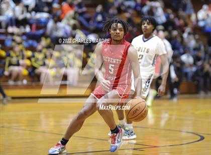 Thumbnail 2 in Seventy-First @ Cape Fear photogallery.