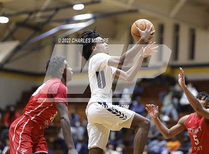 Thumbnail 2 in Seventy-First @ Cape Fear photogallery.