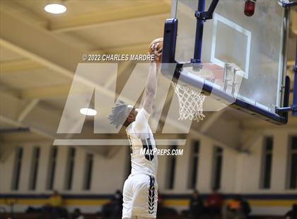 Thumbnail 2 in Seventy-First @ Cape Fear photogallery.