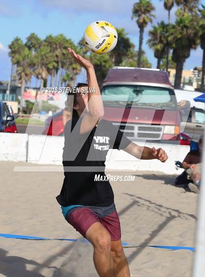 Thumbnail 3 in Point Loma vs. St. Augustine photogallery.