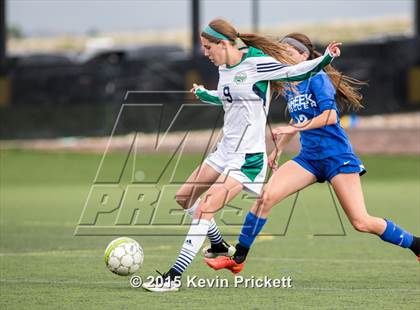 Thumbnail 2 in ThunderRidge vs. Cherry Creek photogallery.
