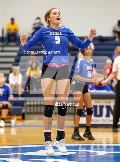 Thumbnail 3 in Newton vs Buna photogallery.