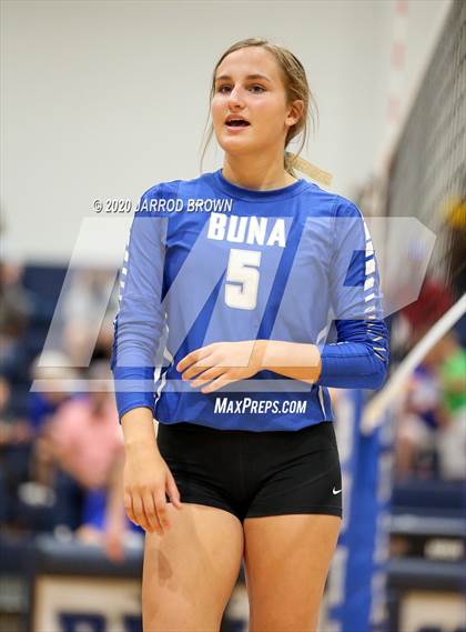 Thumbnail 2 in Newton vs Buna photogallery.