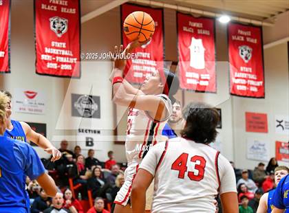 Thumbnail 2 in Pawnee @ Newkirk photogallery.