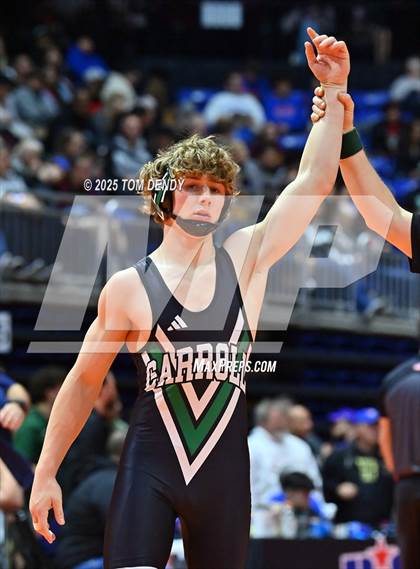 Thumbnail 2 in UIL Wrestling 5A-6A Finals (Round 2) photogallery.