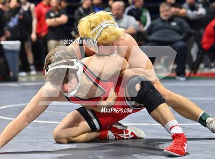 Thumbnail 3 in UIL Wrestling 5A-6A Finals (Round 2) photogallery.
