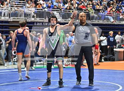 Thumbnail 1 in UIL Wrestling 5A-6A Finals (Round 2) photogallery.