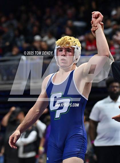 Thumbnail 3 in UIL Wrestling 5A-6A Finals (Round 2) photogallery.