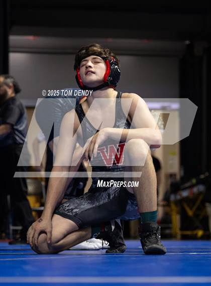 Thumbnail 2 in UIL Wrestling 5A-6A Finals (Round 2) photogallery.