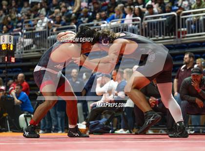 Thumbnail 2 in UIL Wrestling 5A-6A Finals (Round 2) photogallery.