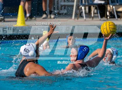 Thumbnail 2 in Carlsbad vs Los Alamitos (Santa Barbara Tournament of Champions) photogallery.