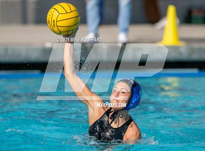 Thumbnail 3 in Carlsbad vs Los Alamitos (Santa Barbara Tournament of Champions) photogallery.