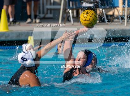 Thumbnail 1 in Carlsbad vs Los Alamitos (Santa Barbara Tournament of Champions) photogallery.