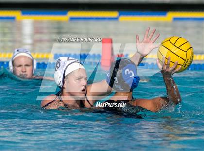 Thumbnail 3 in Carlsbad vs Los Alamitos (Santa Barbara Tournament of Champions) photogallery.