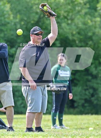 Thumbnail 3 in Griswold vs St. Bernard (ECC Quarterfinal) photogallery.