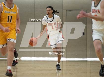 Thumbnail 3 in Walsh Jesuit vs. Green photogallery.
