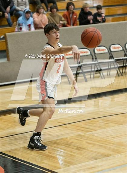 Thumbnail 3 in Walsh Jesuit vs. Green photogallery.
