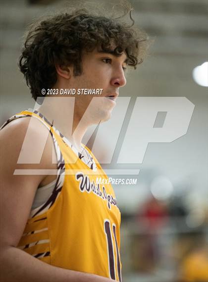 Thumbnail 2 in Walsh Jesuit vs. Green photogallery.