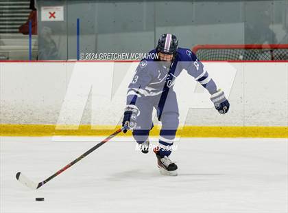 Thumbnail 3 in Wilton @ Fox Lane photogallery.