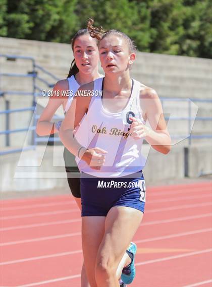 Thumbnail 3 in Sierra Foothill League Tri Meet photogallery.