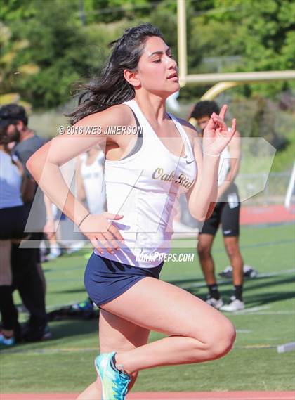 Thumbnail 1 in Sierra Foothill League Tri Meet photogallery.