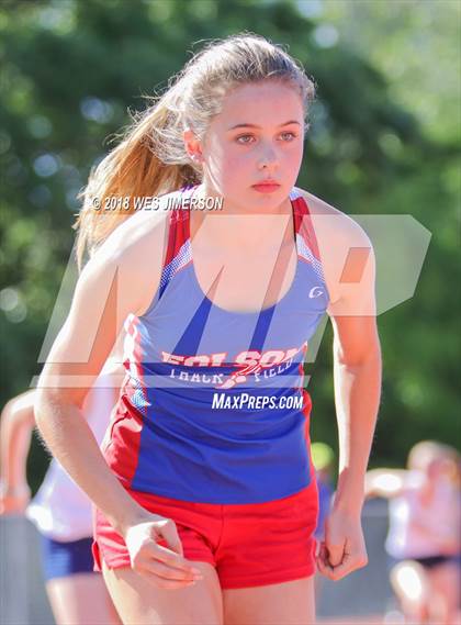 Thumbnail 3 in Sierra Foothill League Tri Meet photogallery.