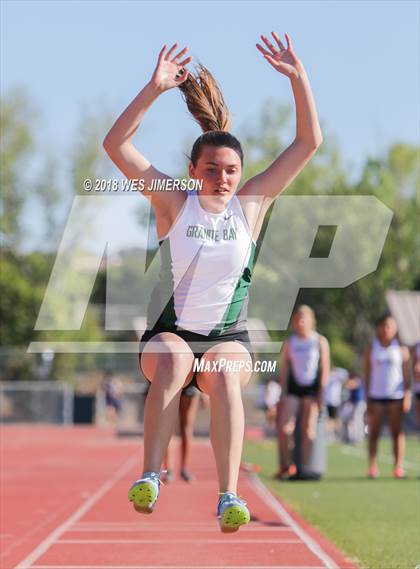 Thumbnail 1 in Sierra Foothill League Tri Meet photogallery.